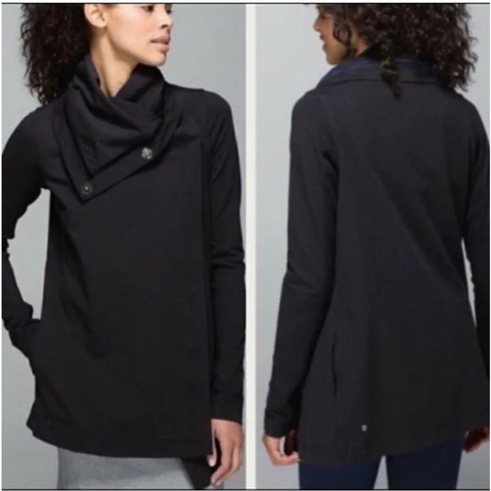 Lululemon Gratitude Wrap - Picture 2 of 5
